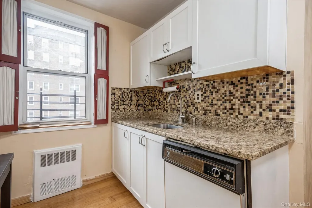 4 Sadore Lane Yonkers NY 10710