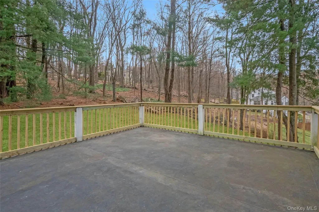 630 Quaker Road Chappaqua NY 10514