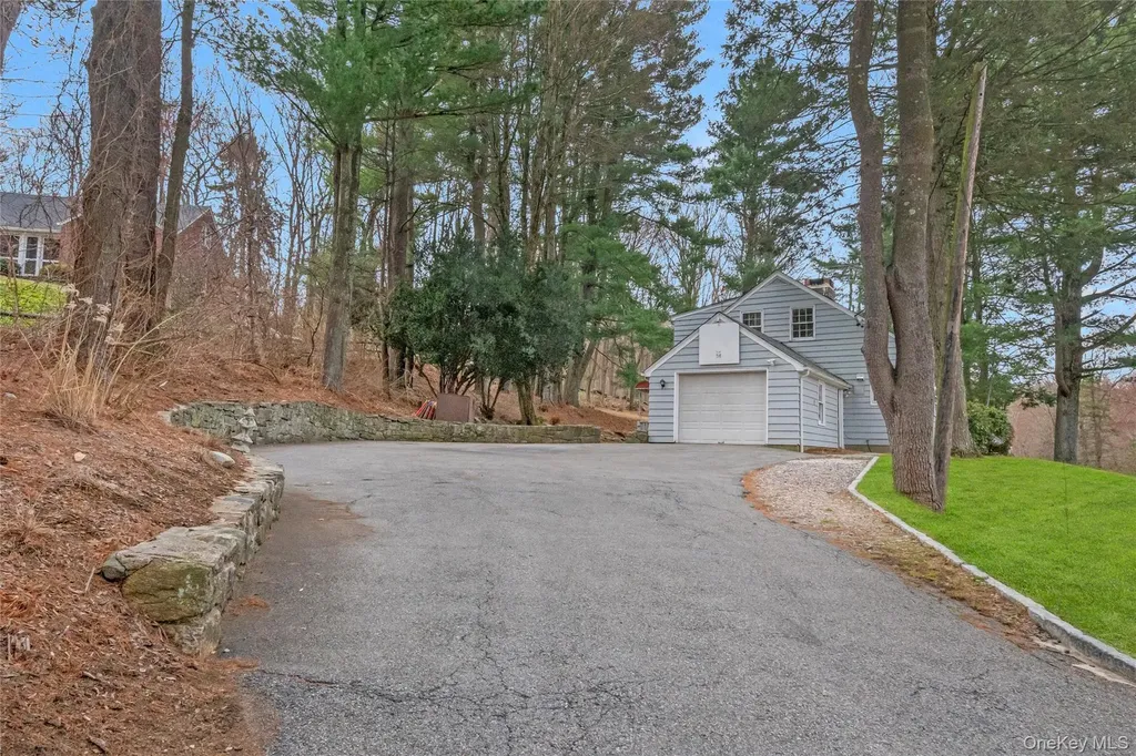 630 Quaker Road Chappaqua NY 10514