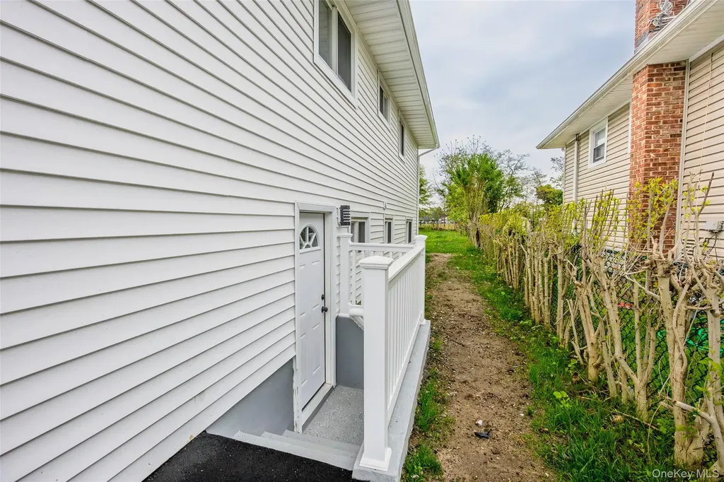 66 4th Avenue Westbury NY 11590