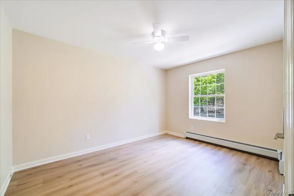 13 Hermanette Avenue Middletown NY 10940