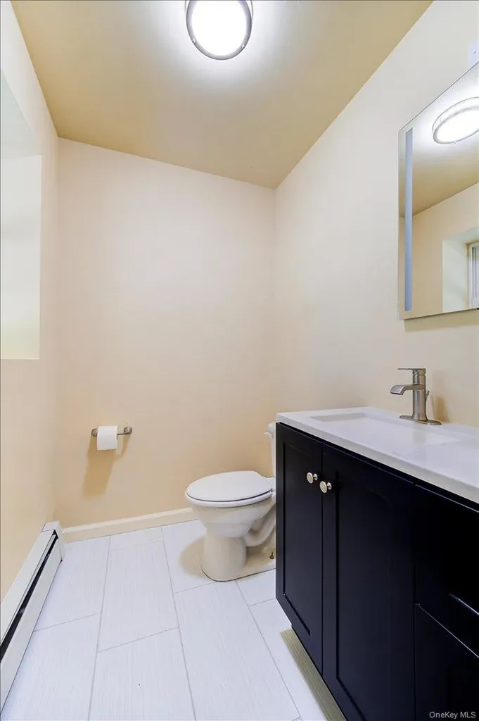 13 Hermanette Avenue Middletown NY 10940