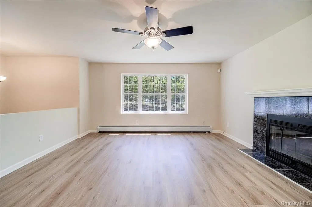 13 Hermanette Avenue Middletown NY 10940