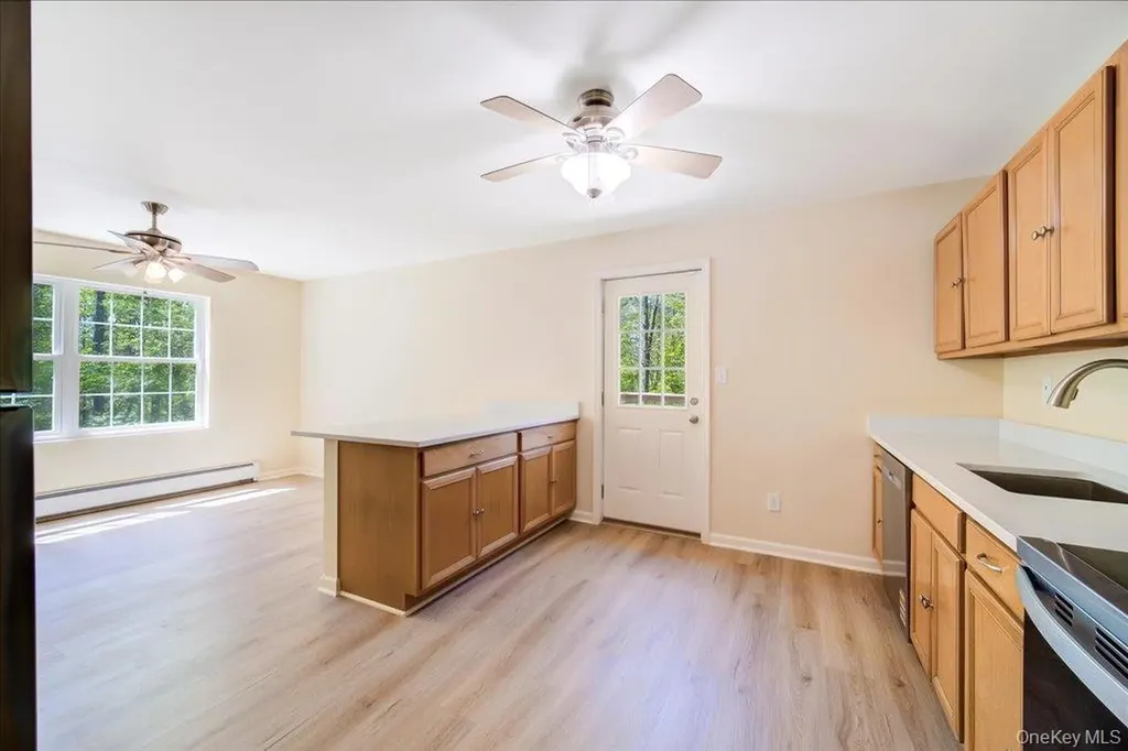 13 Hermanette Avenue Middletown NY 10940