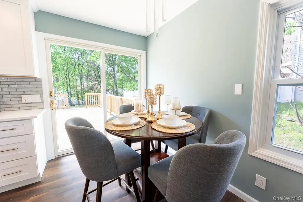 22 Oriole Drive Poughkeepsie NY 12601