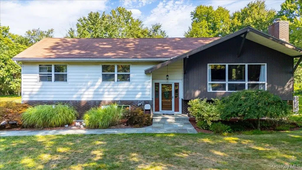 9 Van Vlack Road Hopewell Junction NY 12533