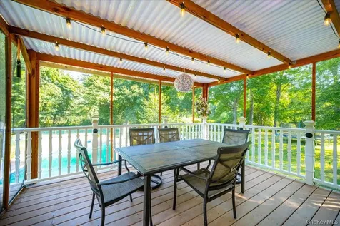 9 Van Vlack Road Hopewell Junction NY 12533