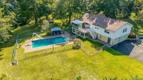 9 Van Vlack Road Hopewell Junction NY 12533