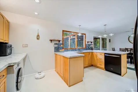 9 Van Vlack Road Hopewell Junction NY 12533