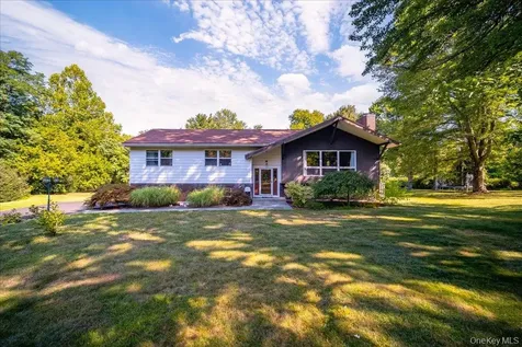 9 Van Vlack Road Hopewell Junction NY 12533