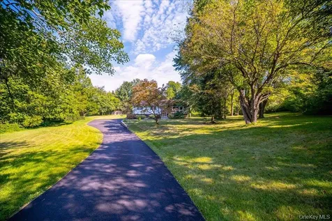 9 Van Vlack Road Hopewell Junction NY 12533