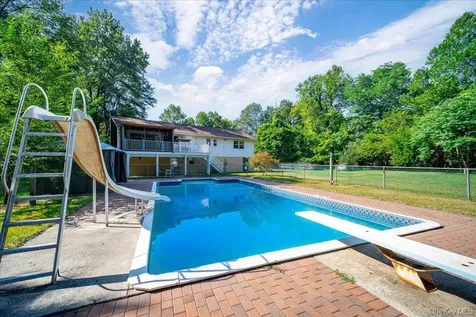 9 Van Vlack Road Hopewell Junction NY 12533