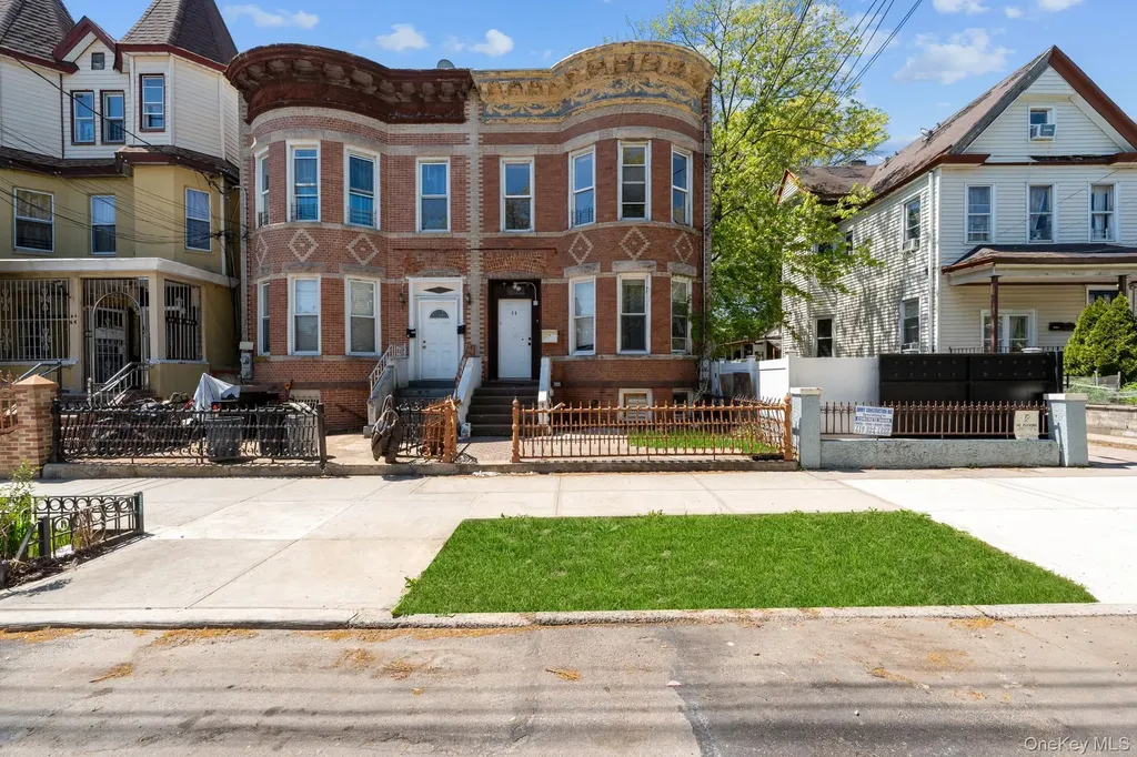 60 Richmond Street Brooklyn NY 11208