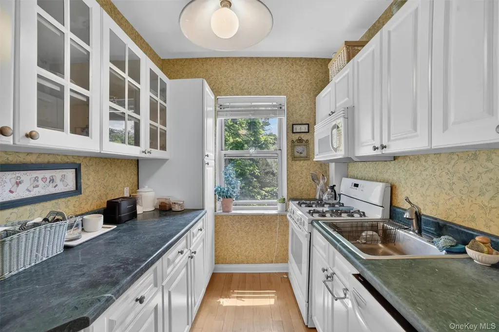 15 Sunnybrook Road Bronxville NY 10708