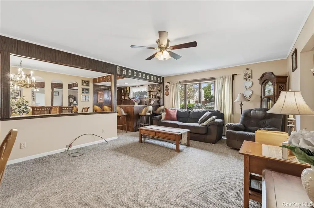 280 Division Avenue Massapequa NY 11758
