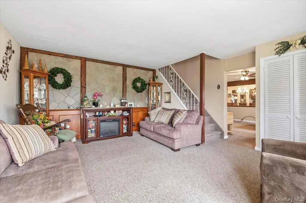 280 Division Avenue Massapequa NY 11758