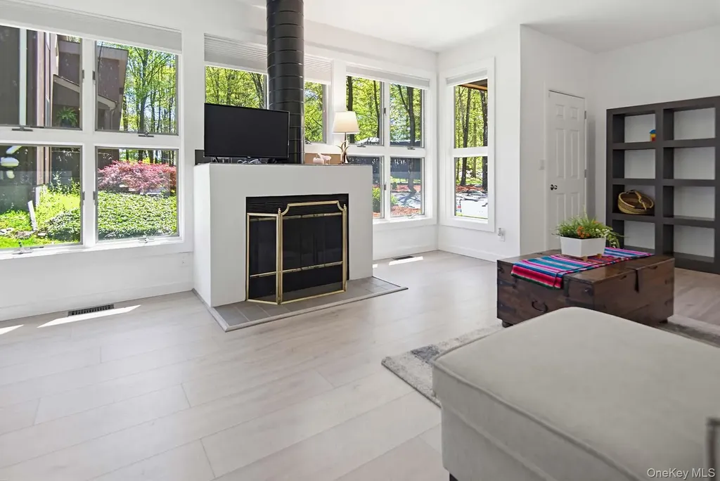 93 Walling Road Warwick NY 10990