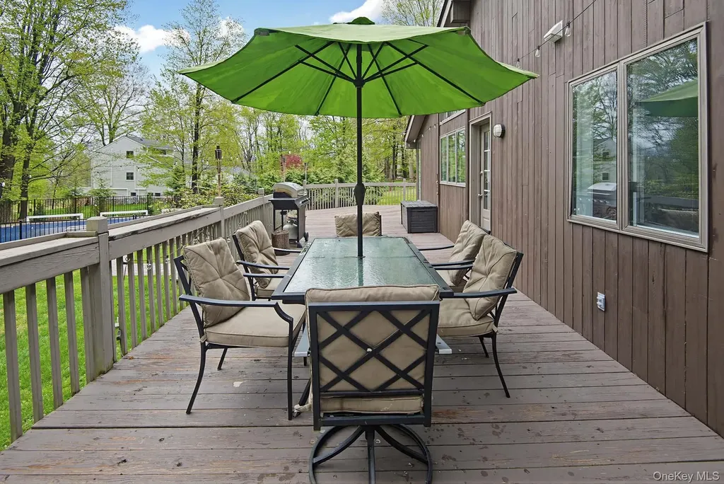 93 Walling Road Warwick NY 10990