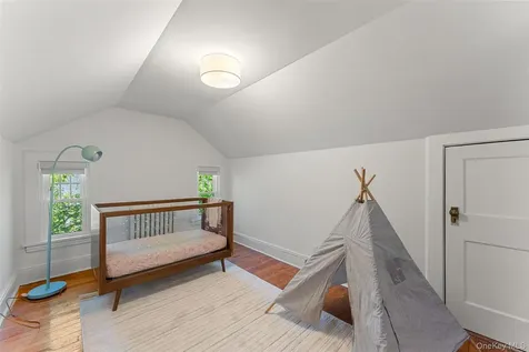 19 Bon Air Avenue New Rochelle NY 10804