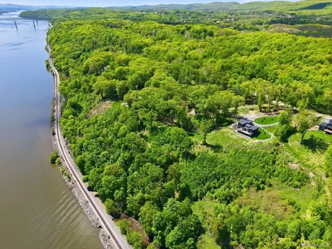 134 Bellevue Road Highland NY 12528