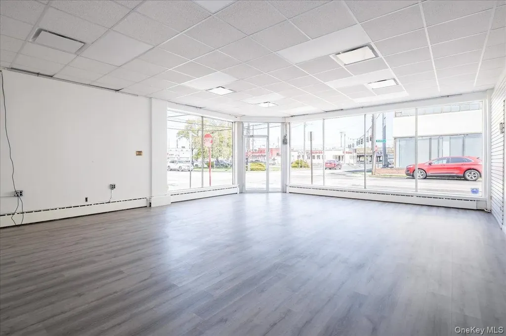 20-22 Brooklyn Avenue Valley Stream NY 11581