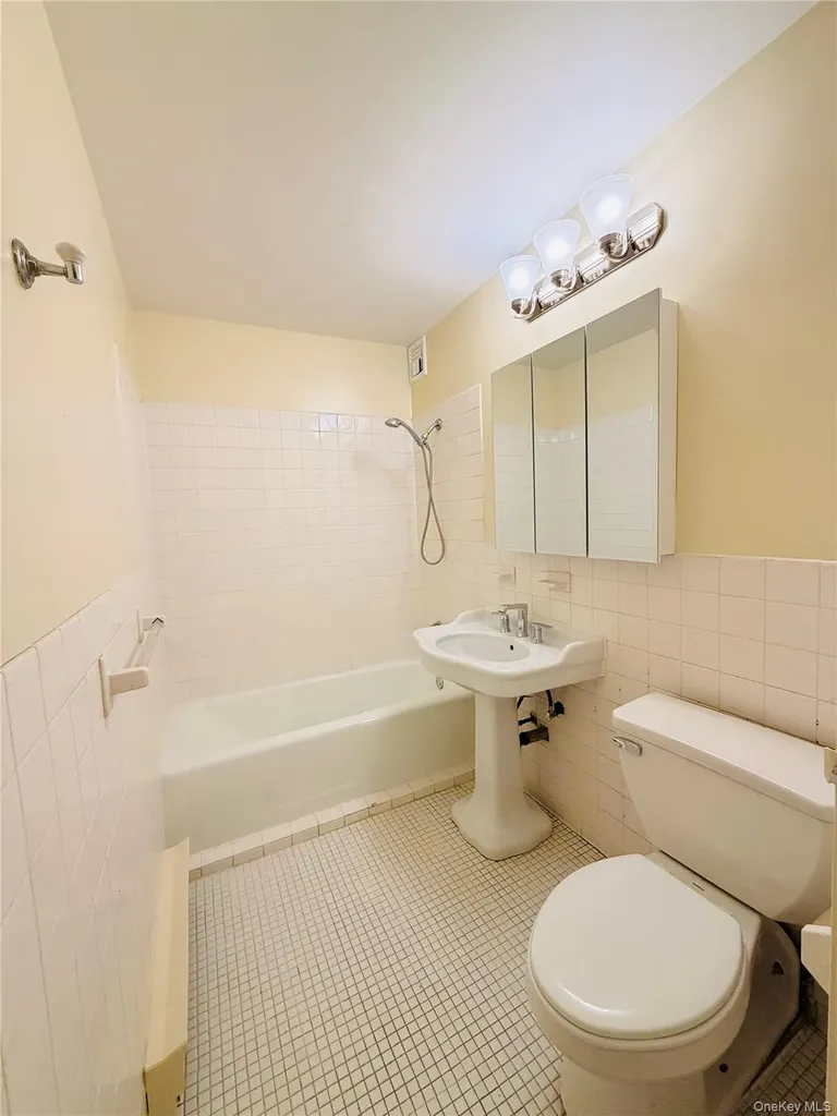 136-35 Maple Avenue Flushing NY 11355