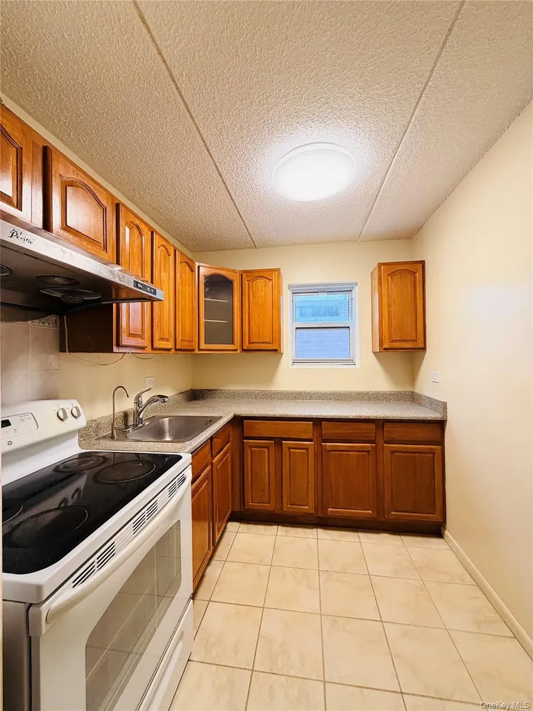 136-35 Maple Avenue Flushing NY 11355