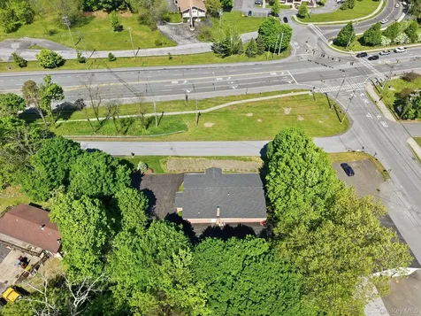 1 N Roberts Road Highland NY 12528