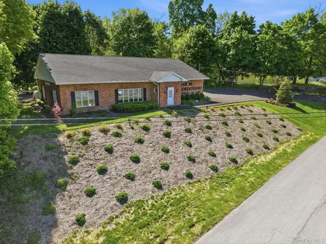 1 N Roberts Road Highland NY 12528
