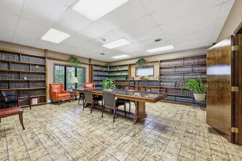 1 N Roberts Road Highland NY 12528