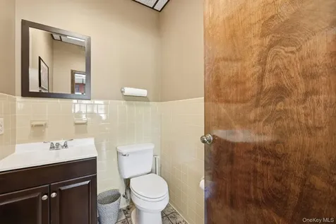 1 N Roberts Road Highland NY 12528