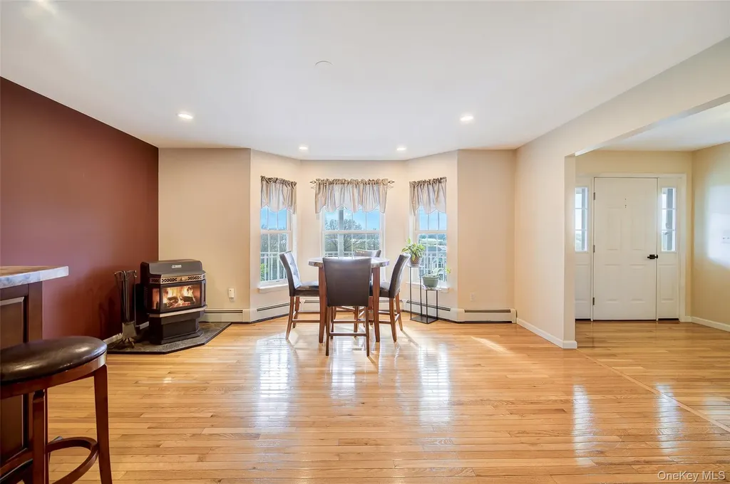 58 Nancy Lane Chester NY 10918