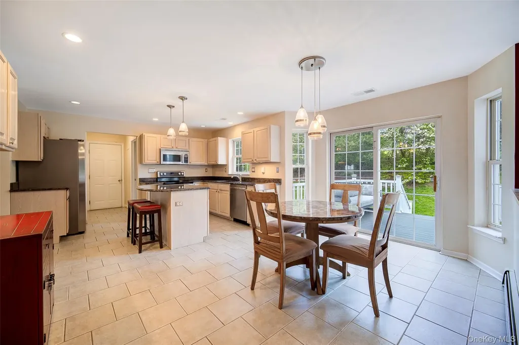 58 Nancy Lane Chester NY 10918