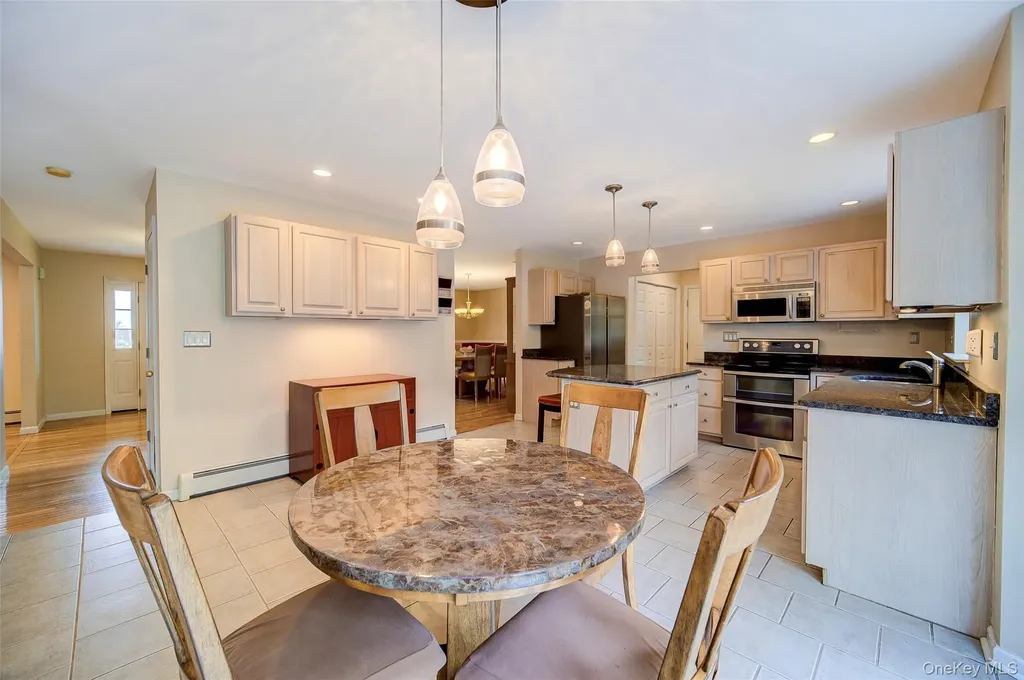 58 Nancy Lane Chester NY 10918