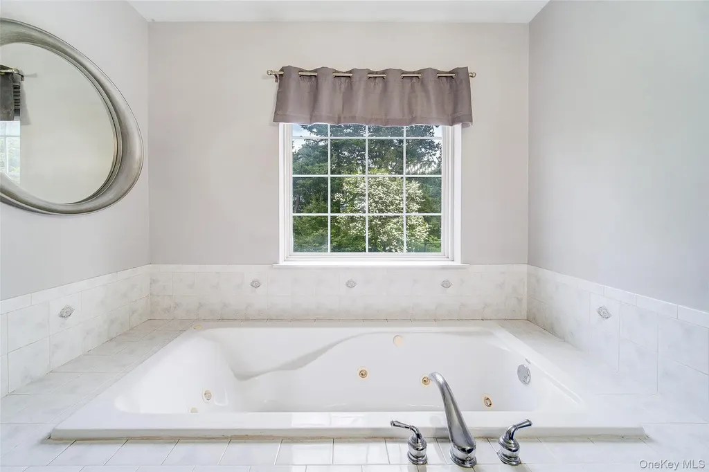 58 Nancy Lane Chester NY 10918