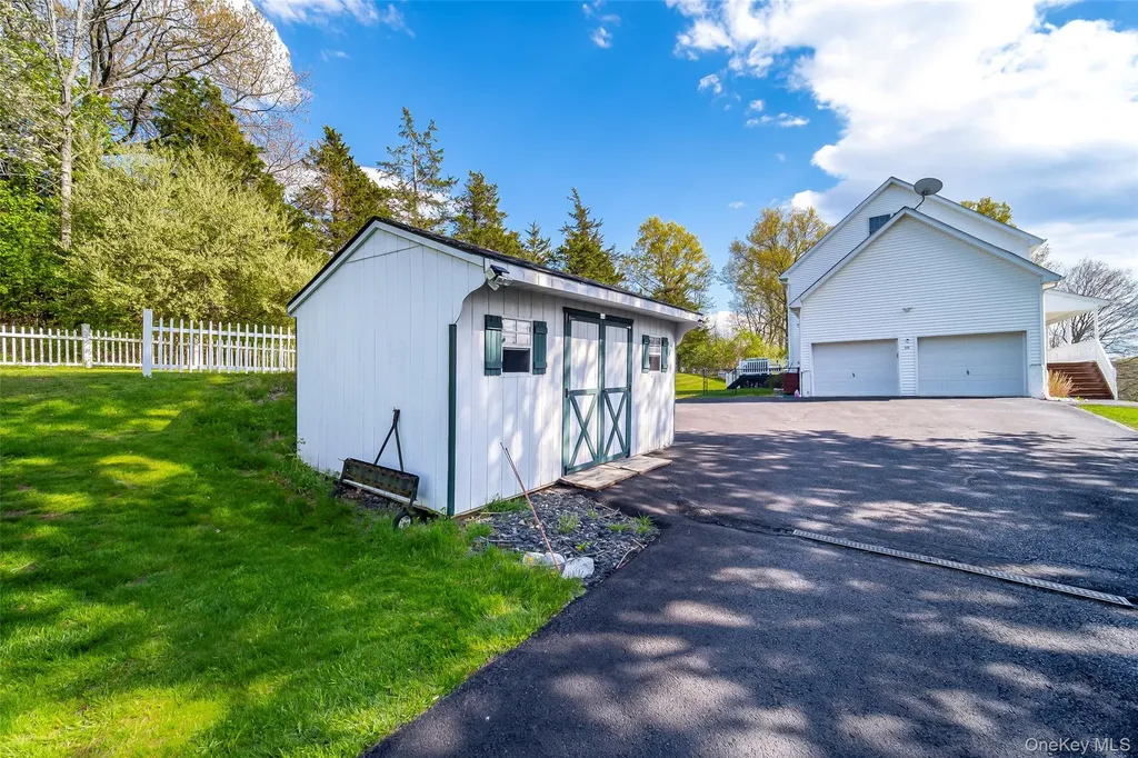 58 Nancy Lane Chester NY 10918