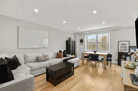 793 Palmer Road Bronxville NY 10708