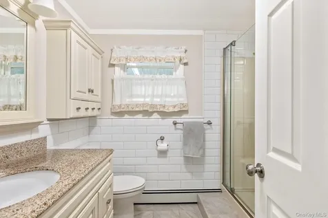1407 Middle Road Calverton NY 11933