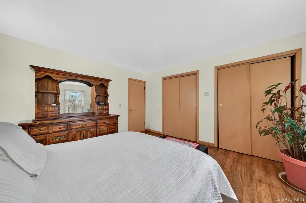 48 Farries Avenue Florida NY 10921
