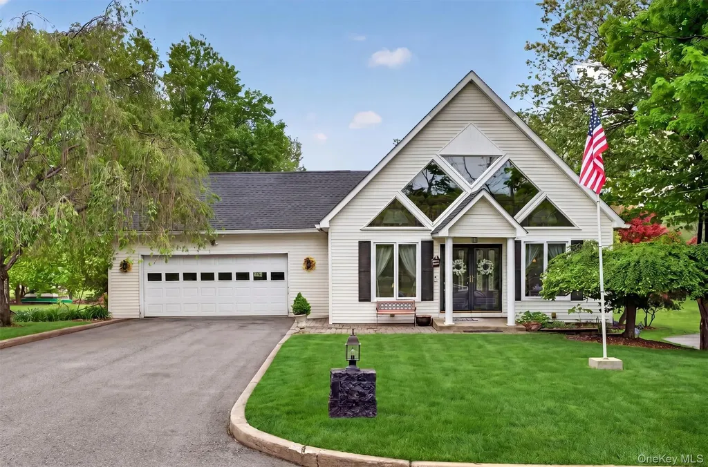 48 Farries Avenue Florida NY 10921