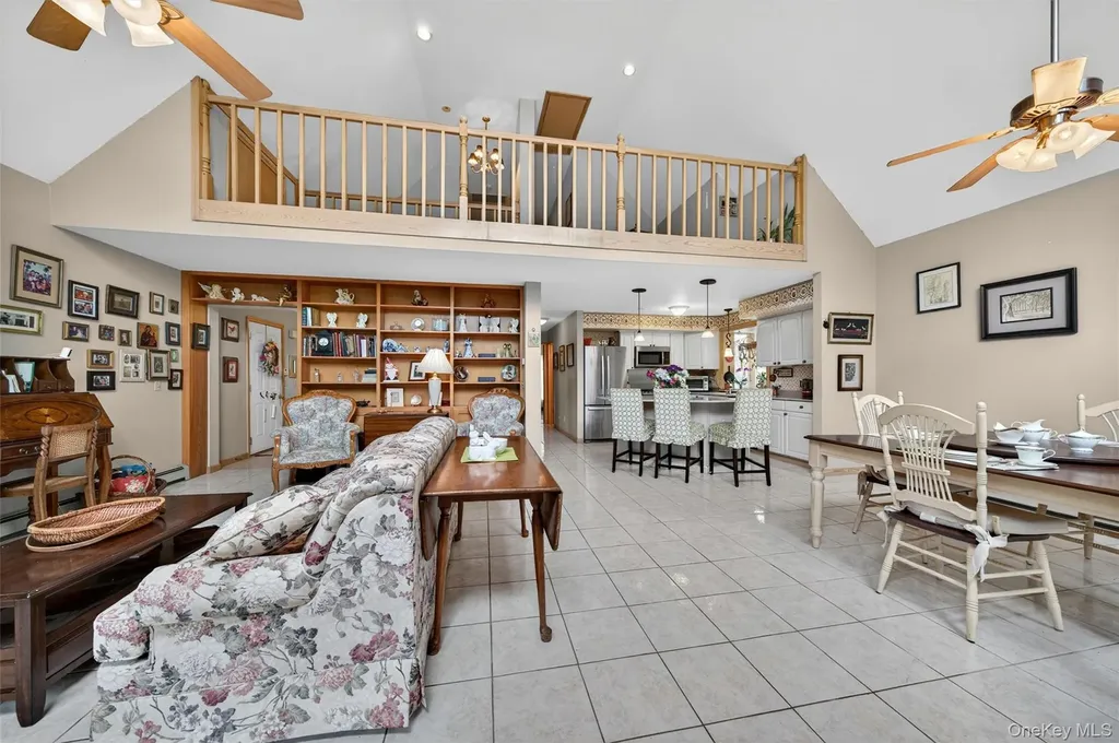 48 Farries Avenue Florida NY 10921