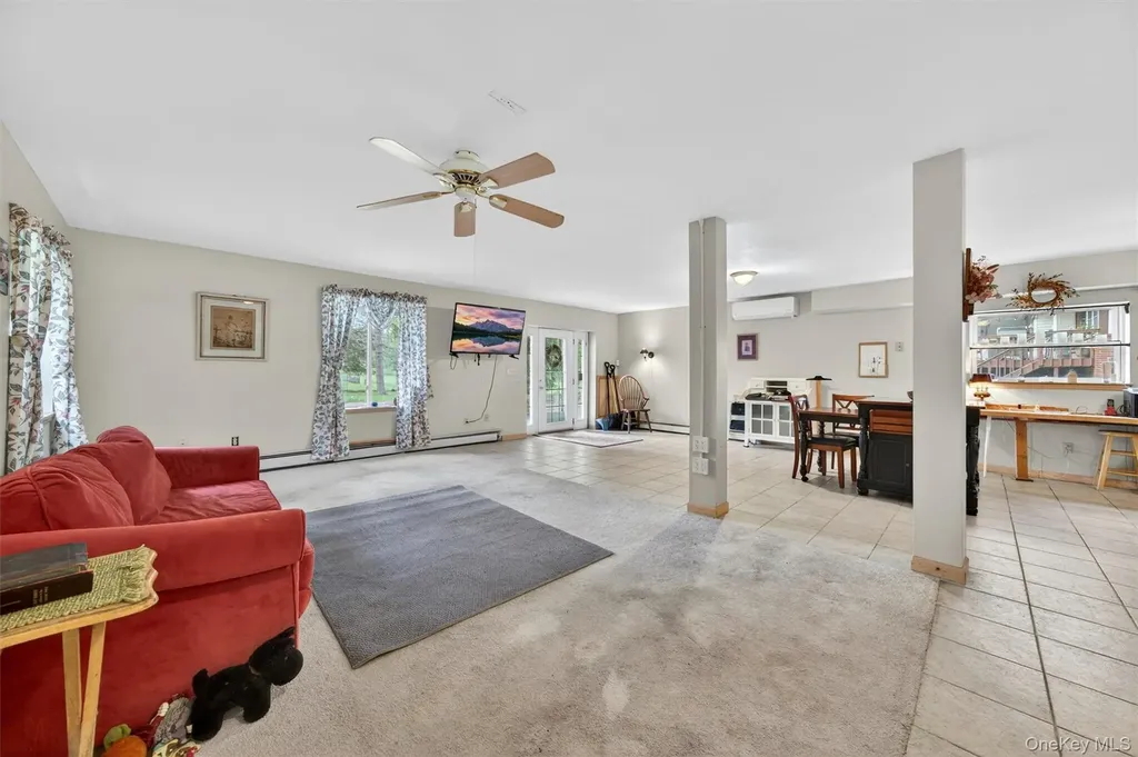 48 Farries Avenue Florida NY 10921