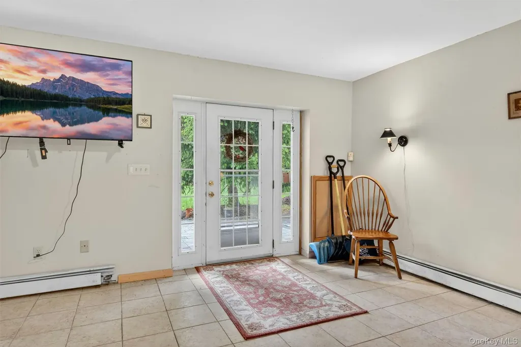 48 Farries Avenue Florida NY 10921