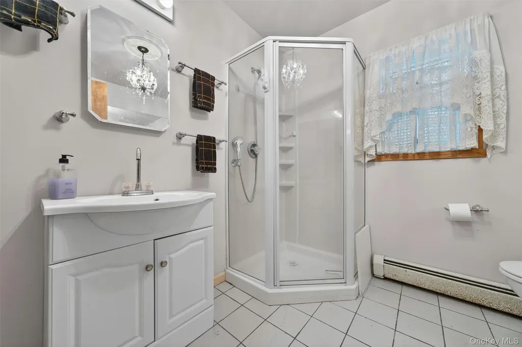 48 Farries Avenue Florida NY 10921