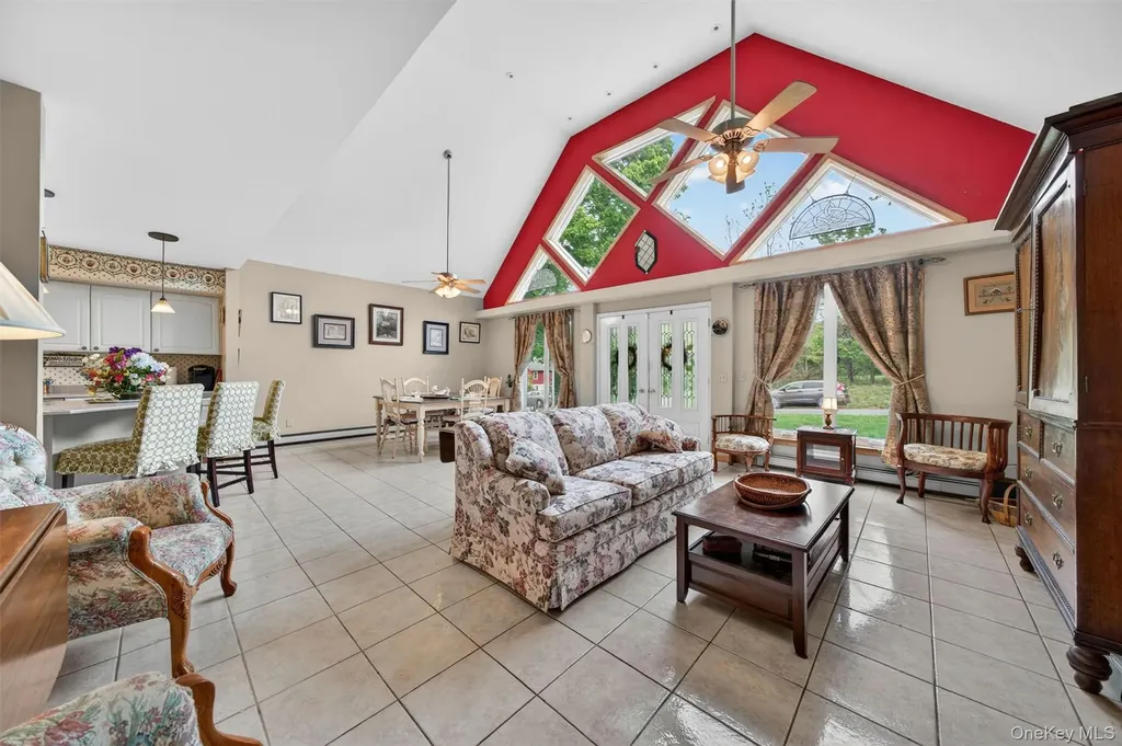 48 Farries Avenue Florida NY 10921