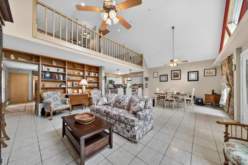 48 Farries Avenue Florida NY 10921