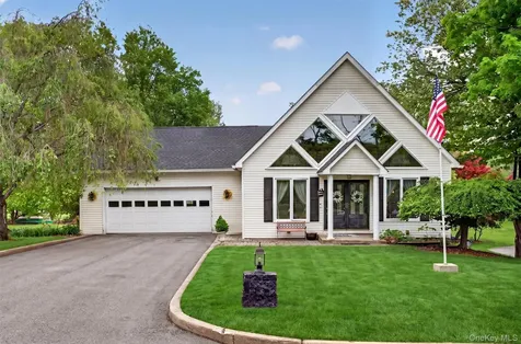 48 Farries Avenue Florida NY 10921