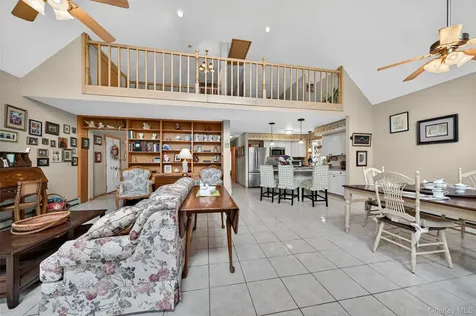48 Farries Avenue Florida NY 10921