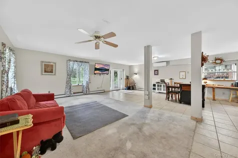 48 Farries Avenue Florida NY 10921