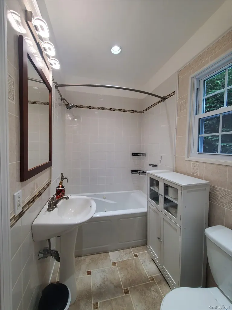 216 Catherine Street Buchanan NY 10511